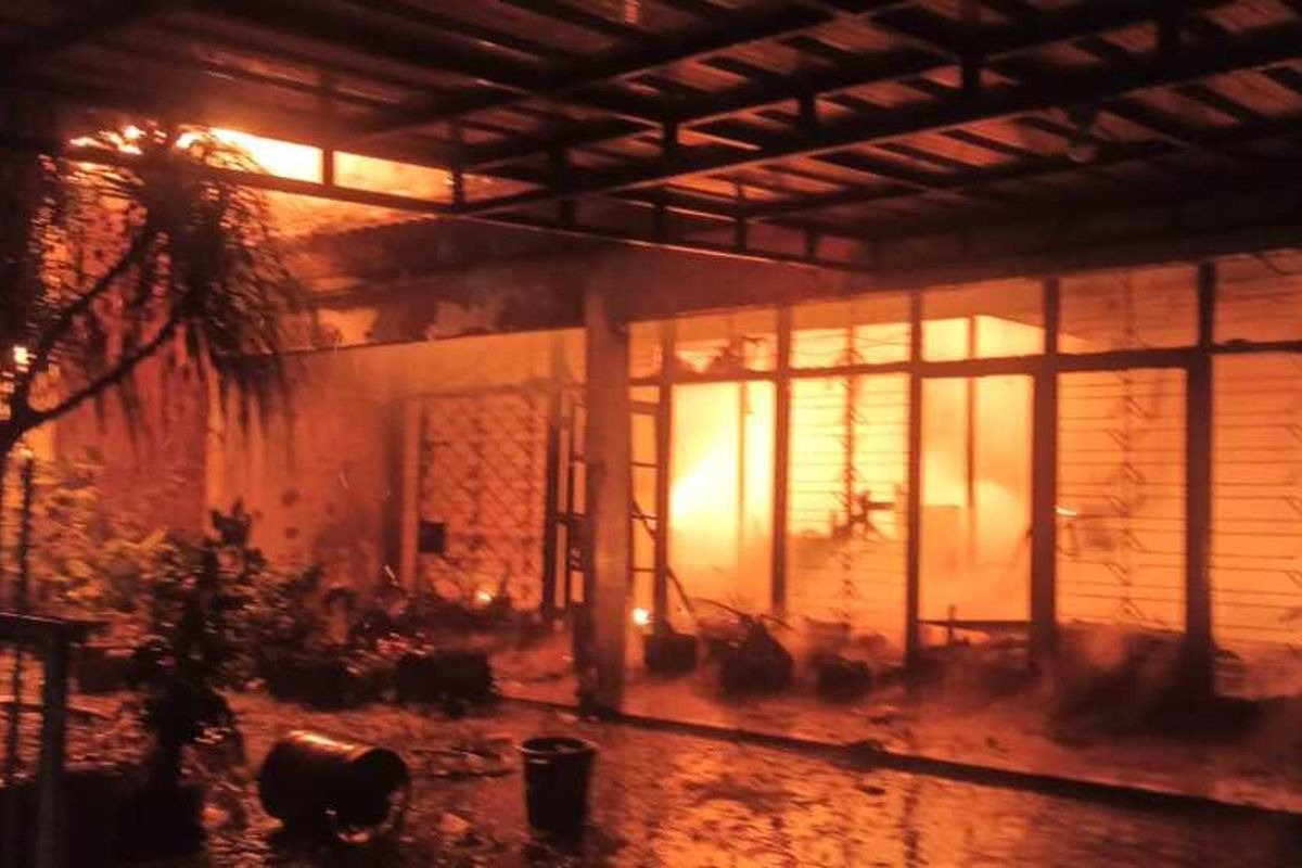 Diduga Gara-gara Petasan, 45 Rumah di Muara Adang Hangus Terbakar