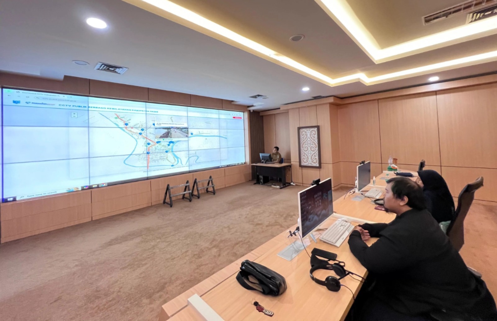 Warga Paser Kini Bisa Pantau Kondisi Jalan Lewat CCTV Publik