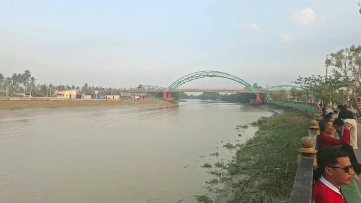 Sungai Kandilo Makin Surut Hingga Pipa Bocor Perparah Gangguan Pasokan Air Bersih di Beberapa Titik Paser